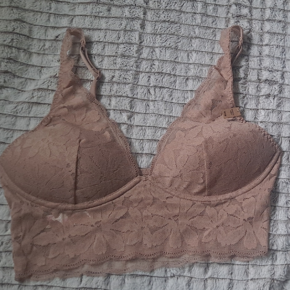 Victoria's Secret Brown Lace Bra with Underwire Support
